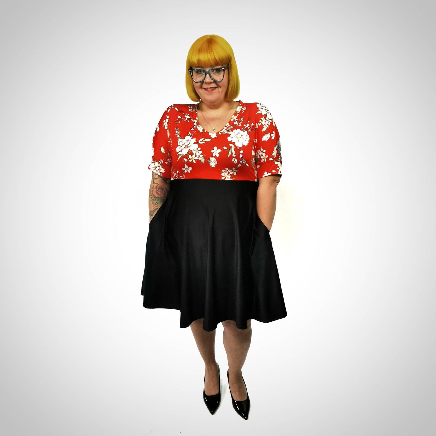 Robe Col en ''V'' avec poches fabriqué au Québec