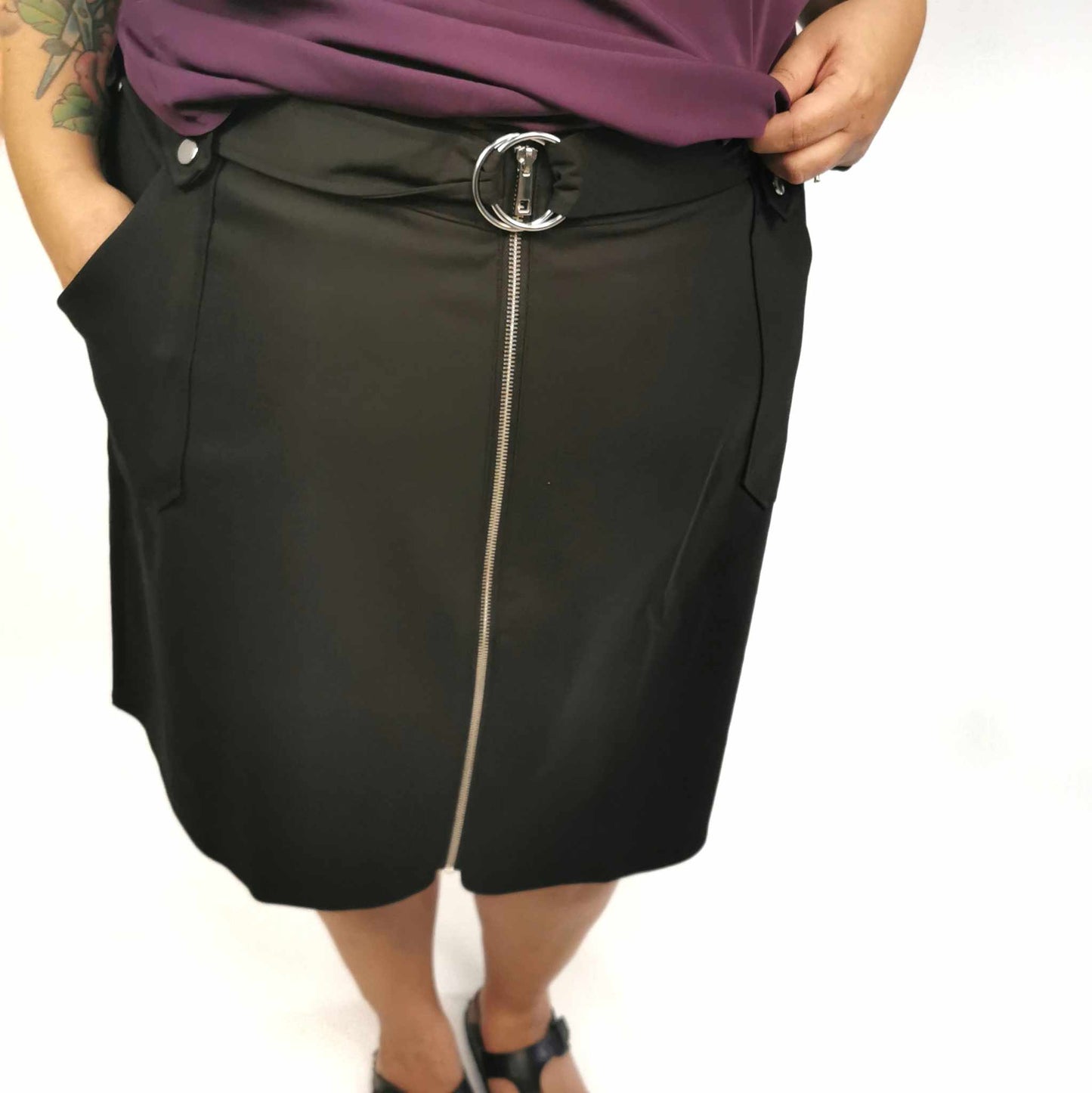 Jupe noire avec fermeture éclair