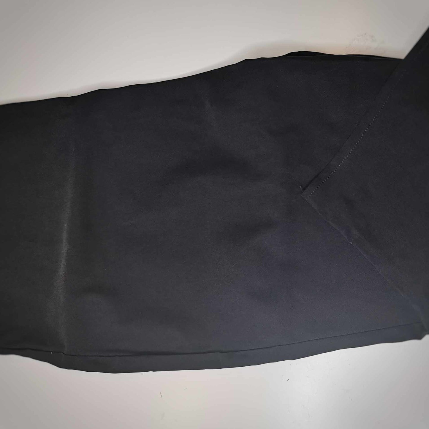 Capri taille plus attachant à l'arrière noir