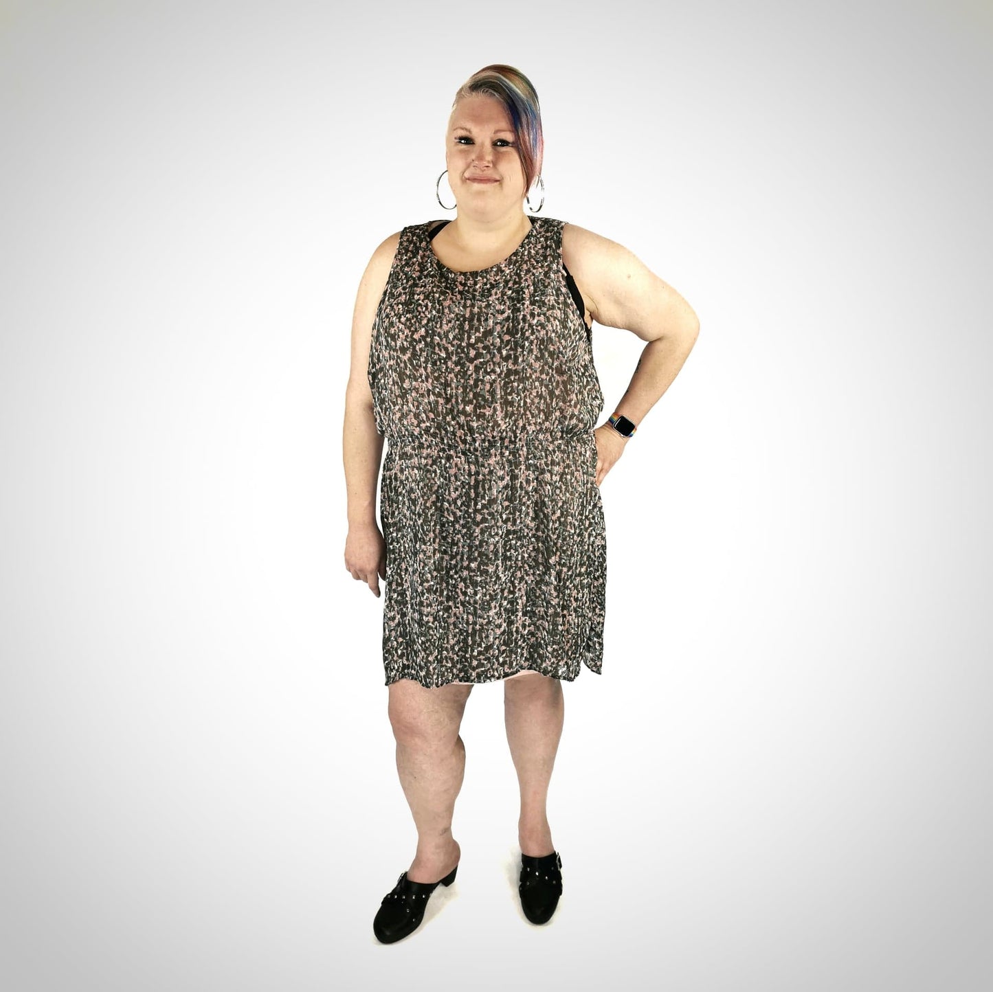 Robe tacheté rose et vert