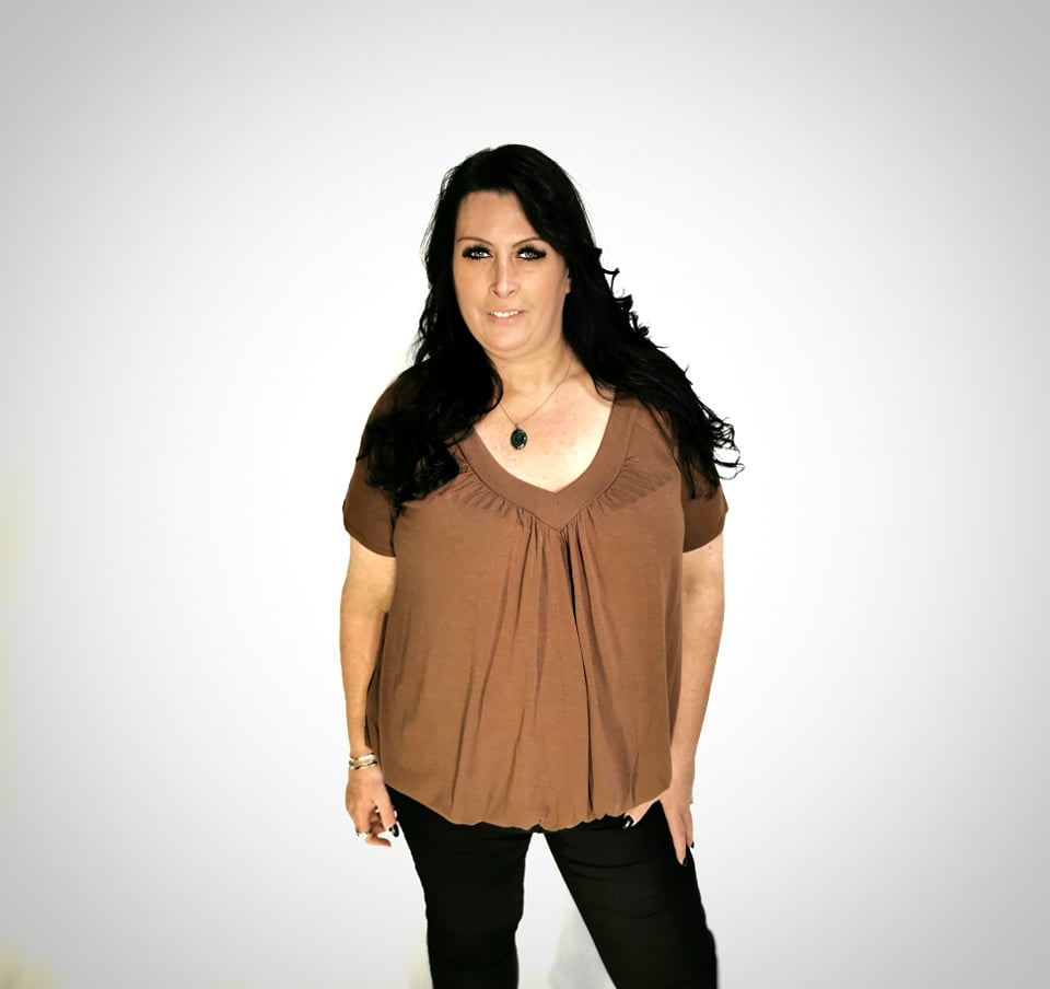 T-shirt bouffant