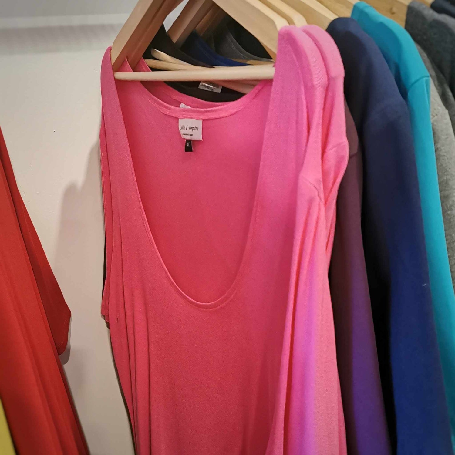 Chandail tunique col rond rose