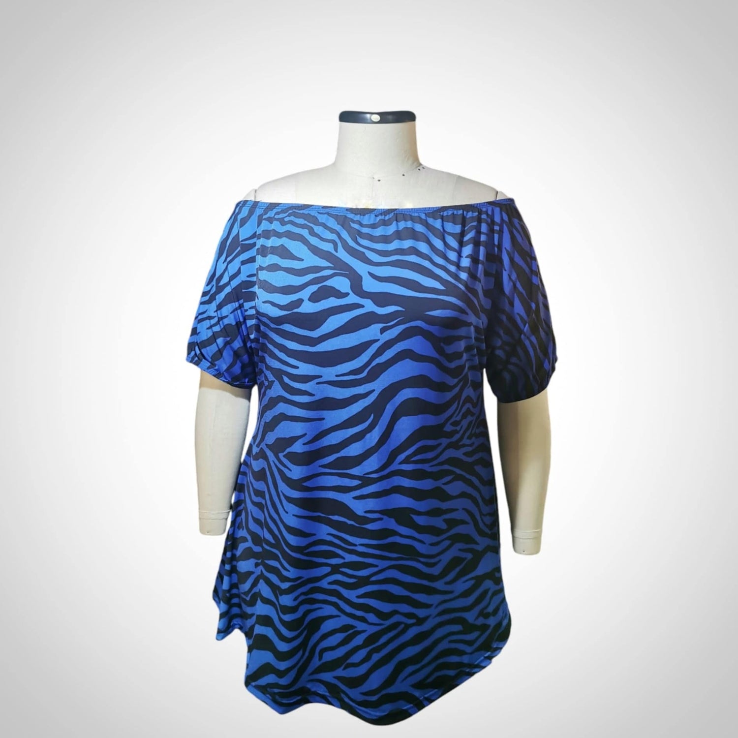 Chandail taille plus long col et manches élastiques zèbré bleu