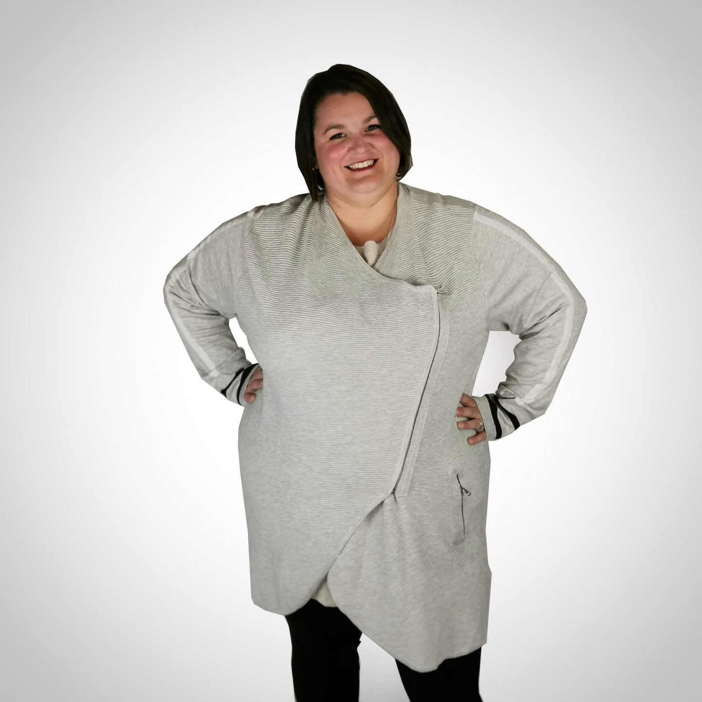 Veste tricot grise asymétrique