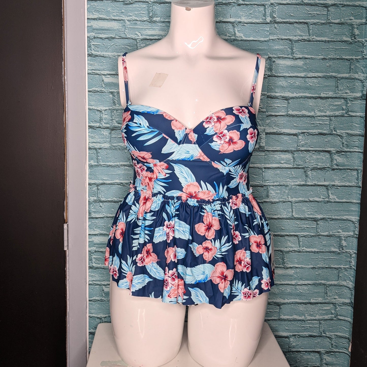 Floral and striped 2-piece swimsuit set